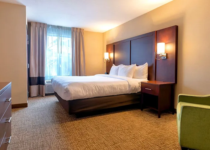 Comfort Goodyear-west Phoenix Hotel