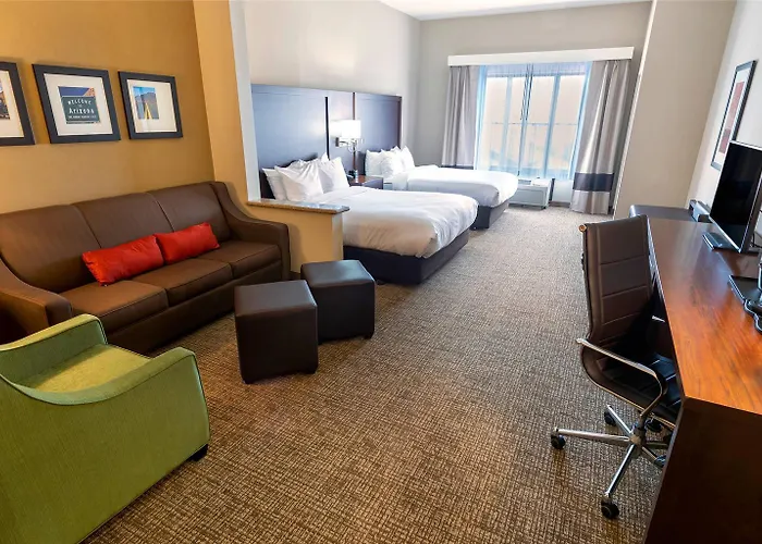 Hotel Comfort Goodyear-west Phoenix 4*