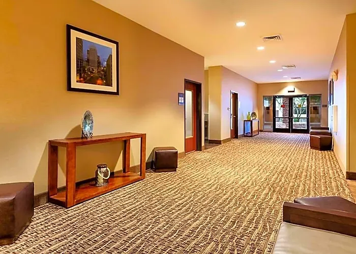Comfort Goodyear-west Phoenix 4* Goodyear
