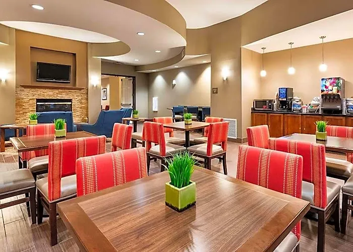 Comfort Goodyear-west Phoenix Hotel