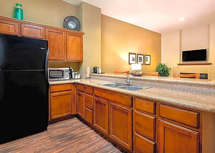 Hotel Comfort Goodyear-west Phoenix 4*